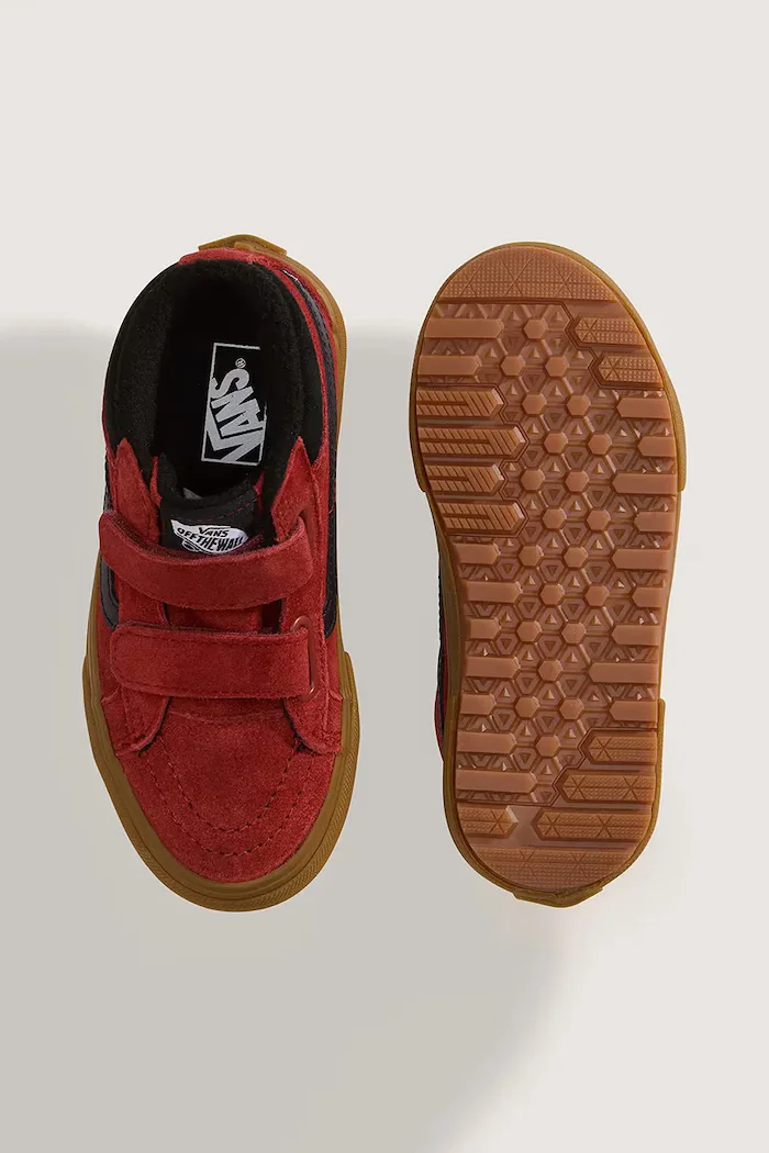 Vans SK8-Mid Reissue V Insulated високи кецове за деца от велур червени VN000V90BRD1