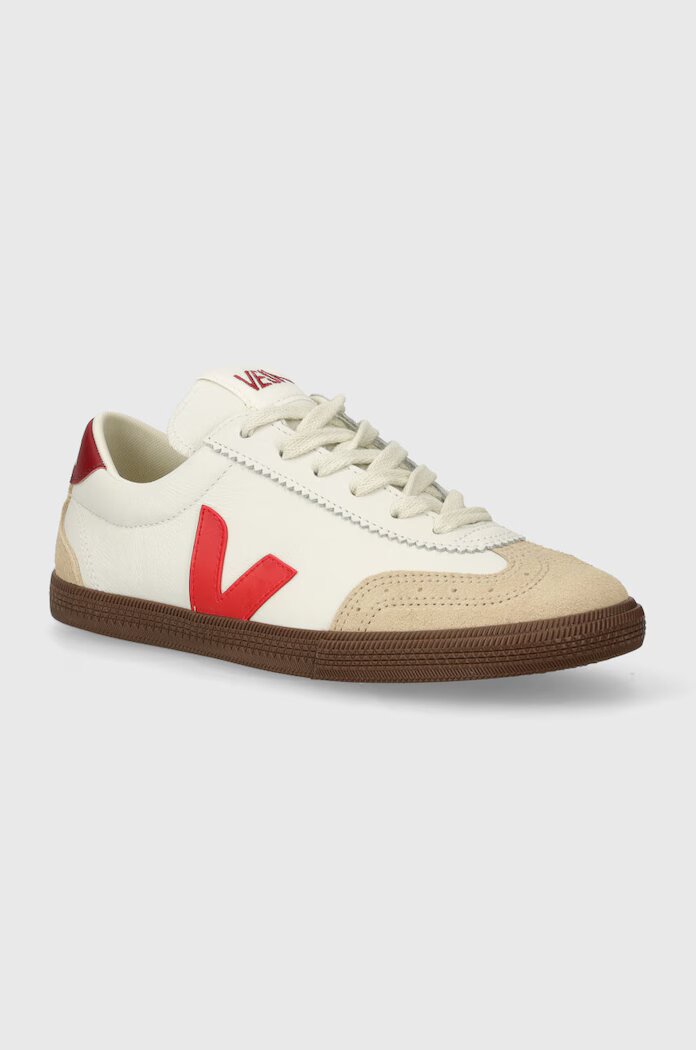 Veja Кожени кецове Volley в бяло VO2003533