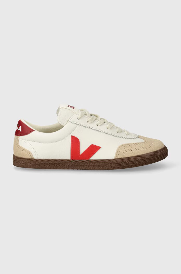 Veja Кожени кецове Volley в бяло VO2003533