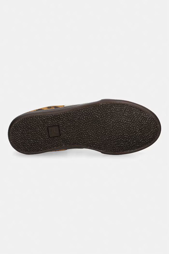 Veja PANENKA SUEDE маратонки дамски от велур кафяви FU0322310A