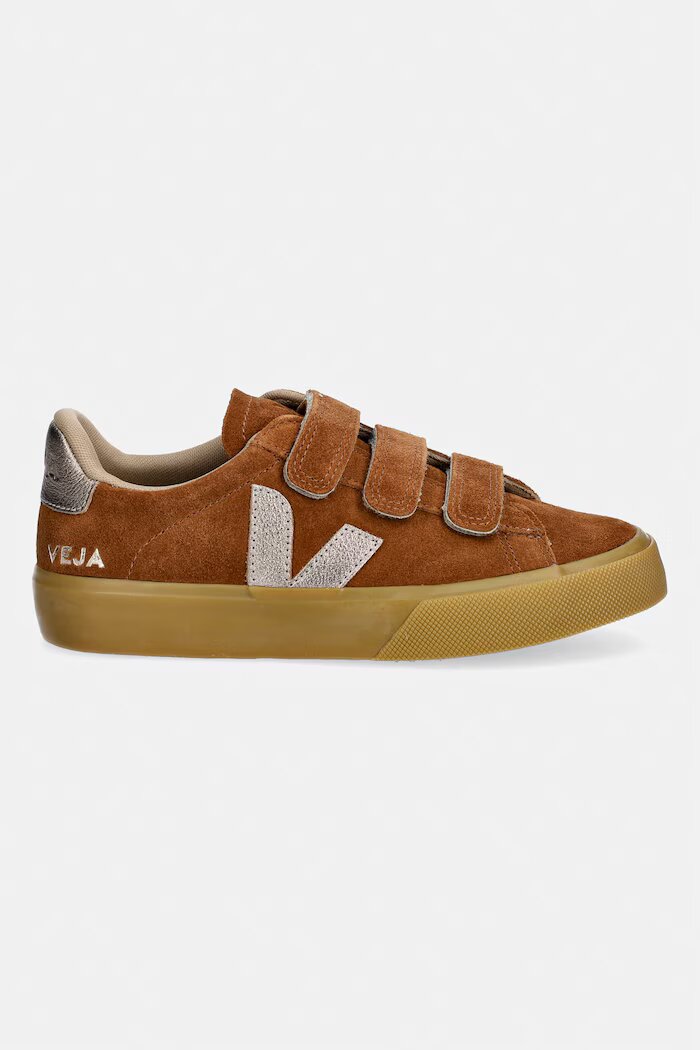 Veja RECIFE LOGO маратонки дамски от велур кафяви RC0321814A