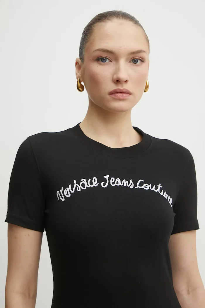 Versace Jeans Couture Тениска в черно 78HAHC08 CJ02C
