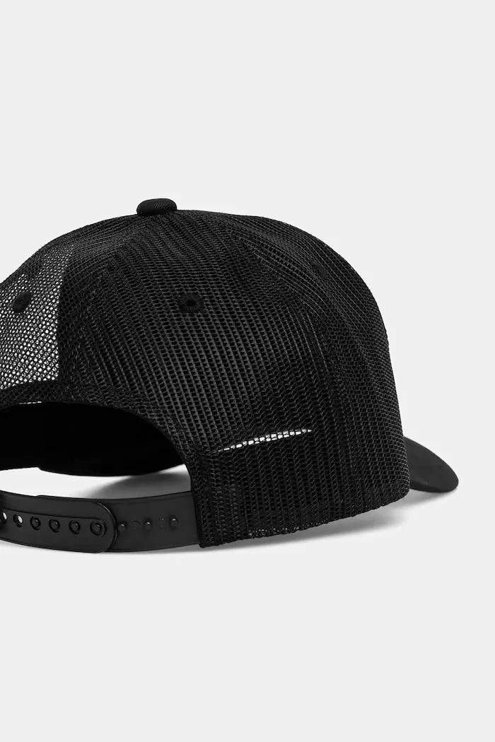 Von Dutch Шапка с козирка в черно VD/0/CAS1/LOFB04