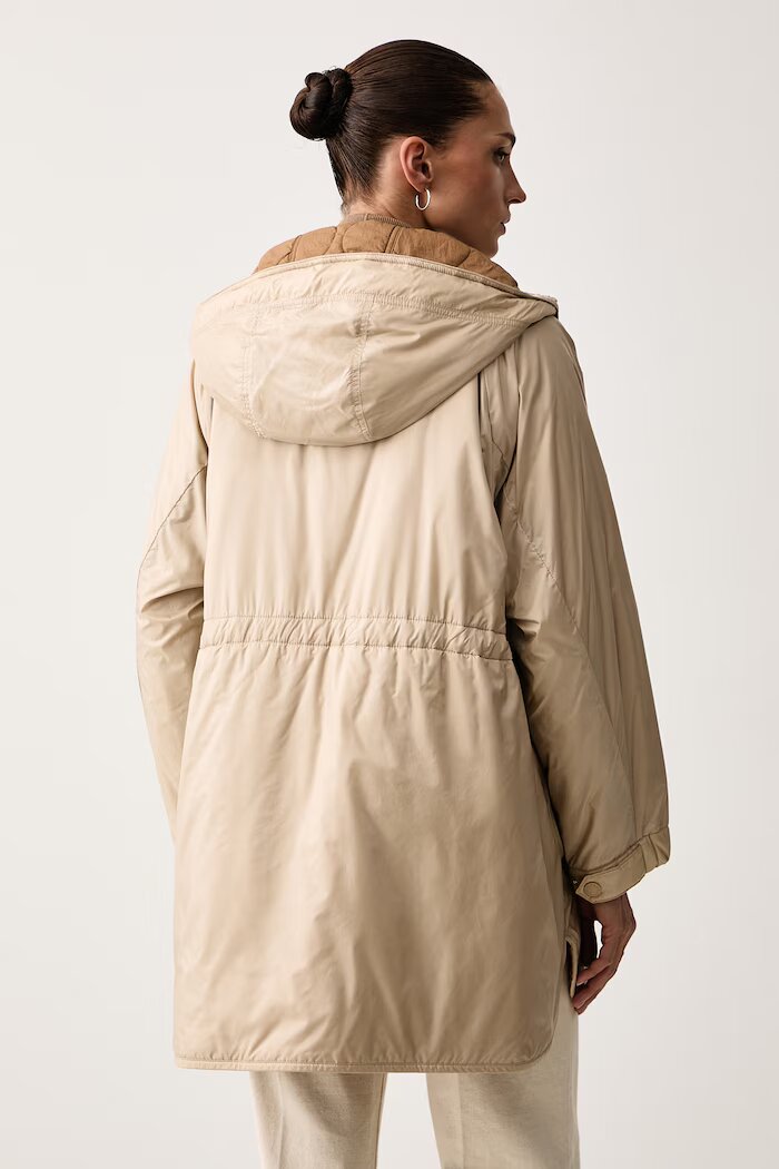 Weekend Max Mara двустранно яке дамско WKDALCAMO бежово 2625496011600