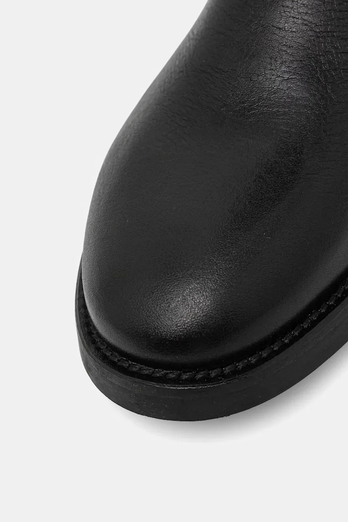 Weekend Max Mara Кожени ботуши Visby в черно с равна подметка 2525796015600
