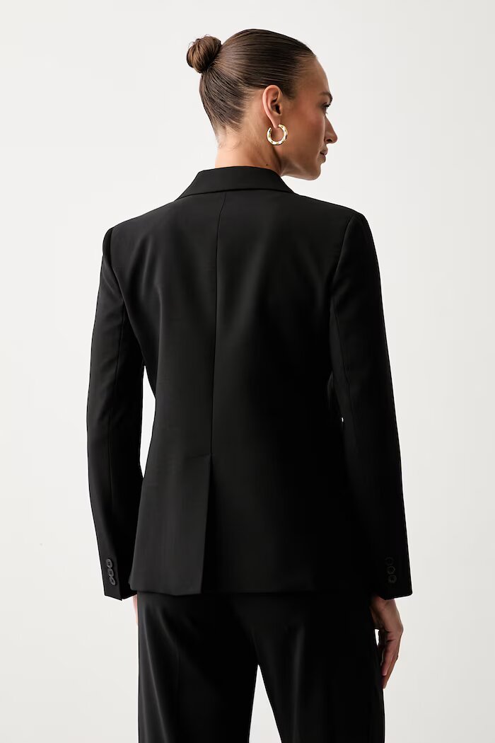 Weekend Max Mara сако с едноредно закопчаване дамско от вълна WKDLAMINE черно 2625046081600
