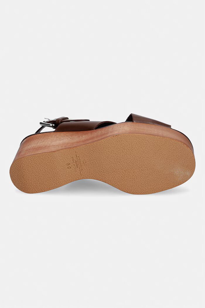 Weekend Max Mara Сандали кожени Wkaangio кафяви 2615521115600