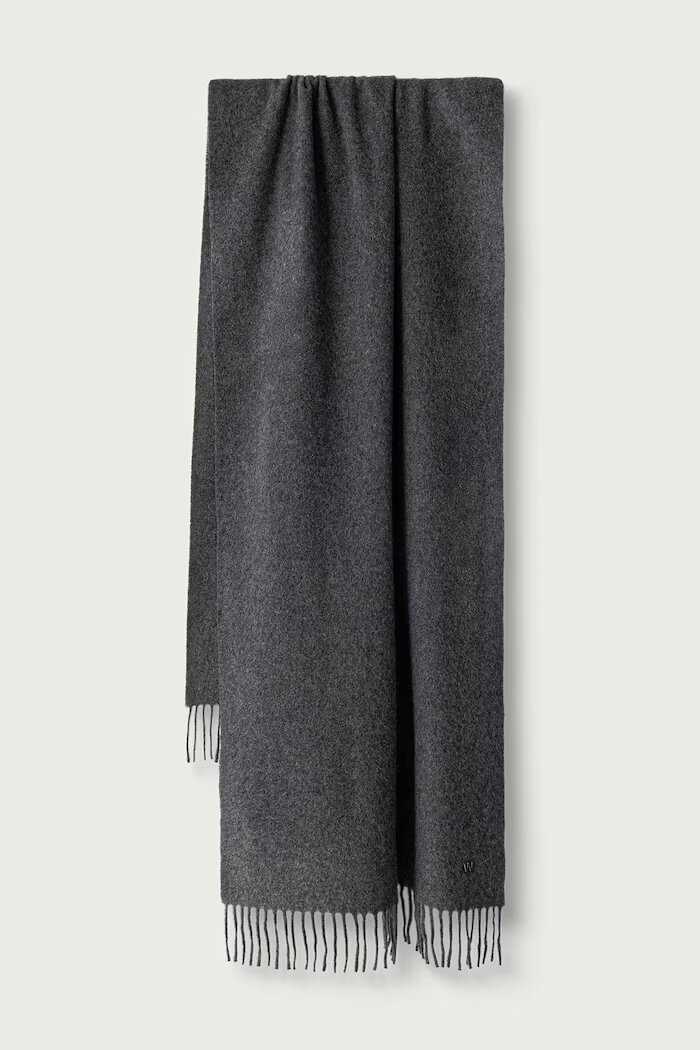 Weekend Max Mara шал дамски от вълна WKASCOGLIO сив 2625546085600