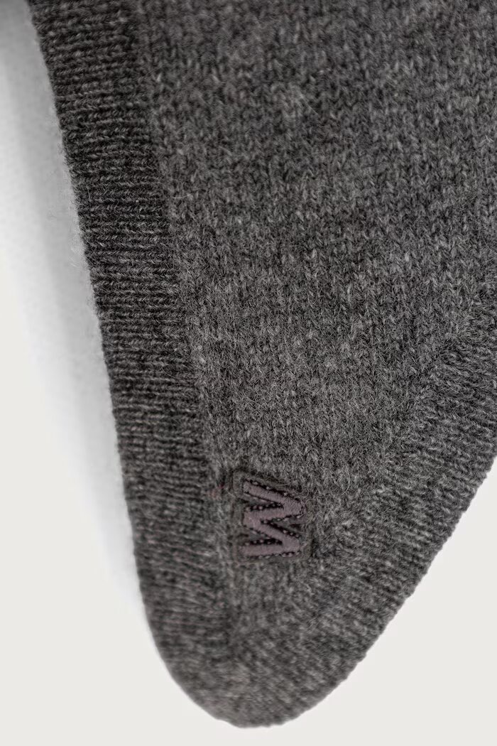 Weekend Max Mara шалче дамско от кашмир WKABOSSO сиво 2625746015600