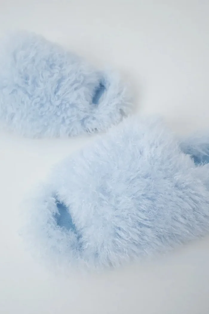 women'secret пантофи дамски MMM FUR SLPRS BLUE сини 4994441