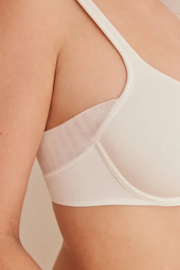 women'secret Сутиен DIVINE в бяло с изчистен дизайн DIVINE.WHITE