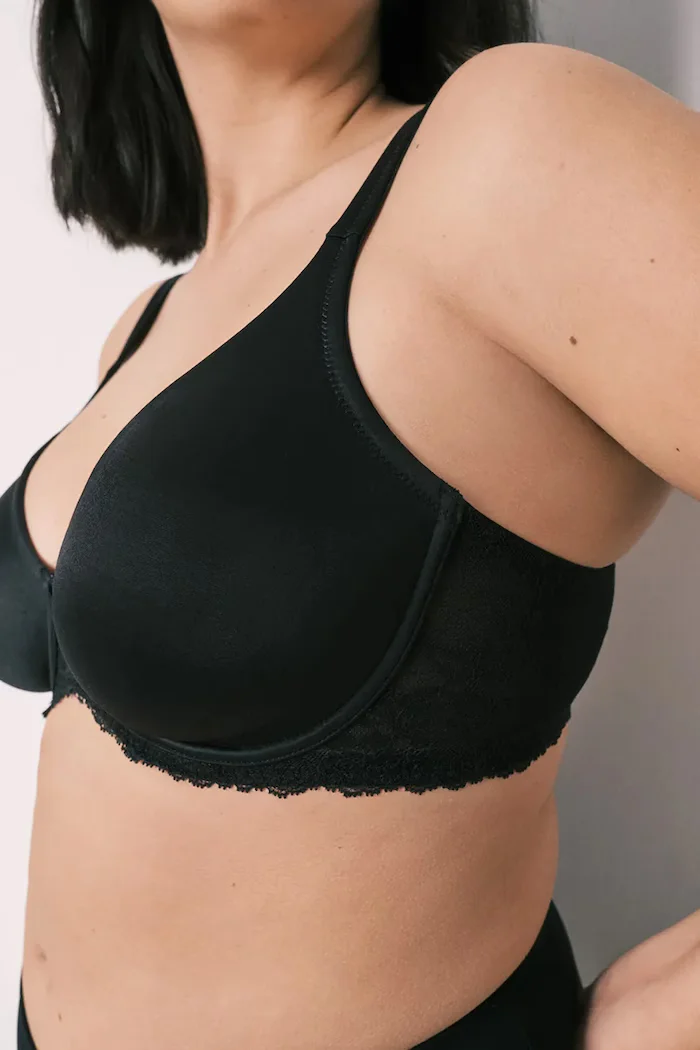 women'secret Сутиен в черно от дантела с изчистен дизайн 3543186.189.192