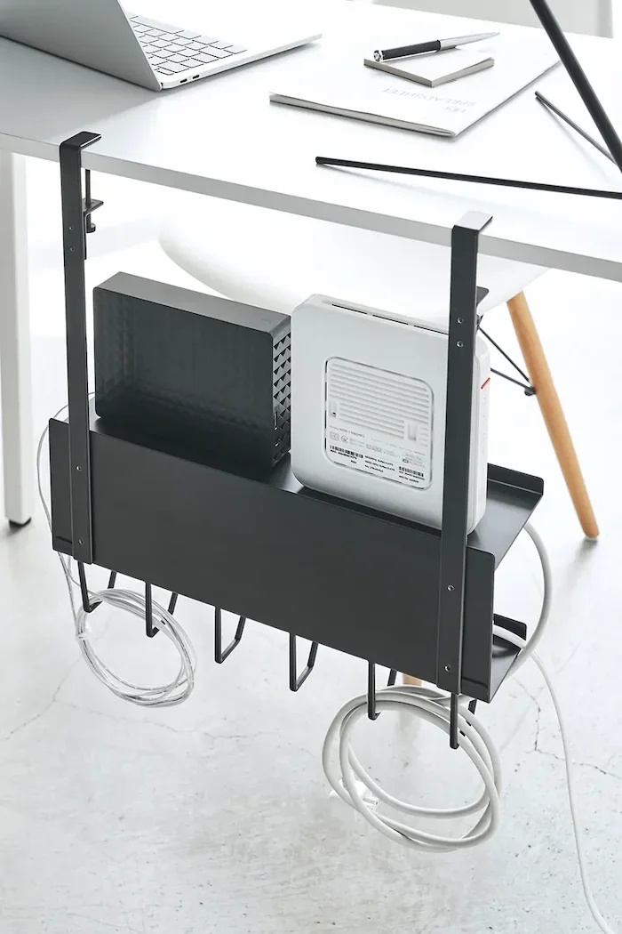 Yamazaki Организатор за кабели и рутер под бюрото Smart 40 x 115 x 43 cm в черно