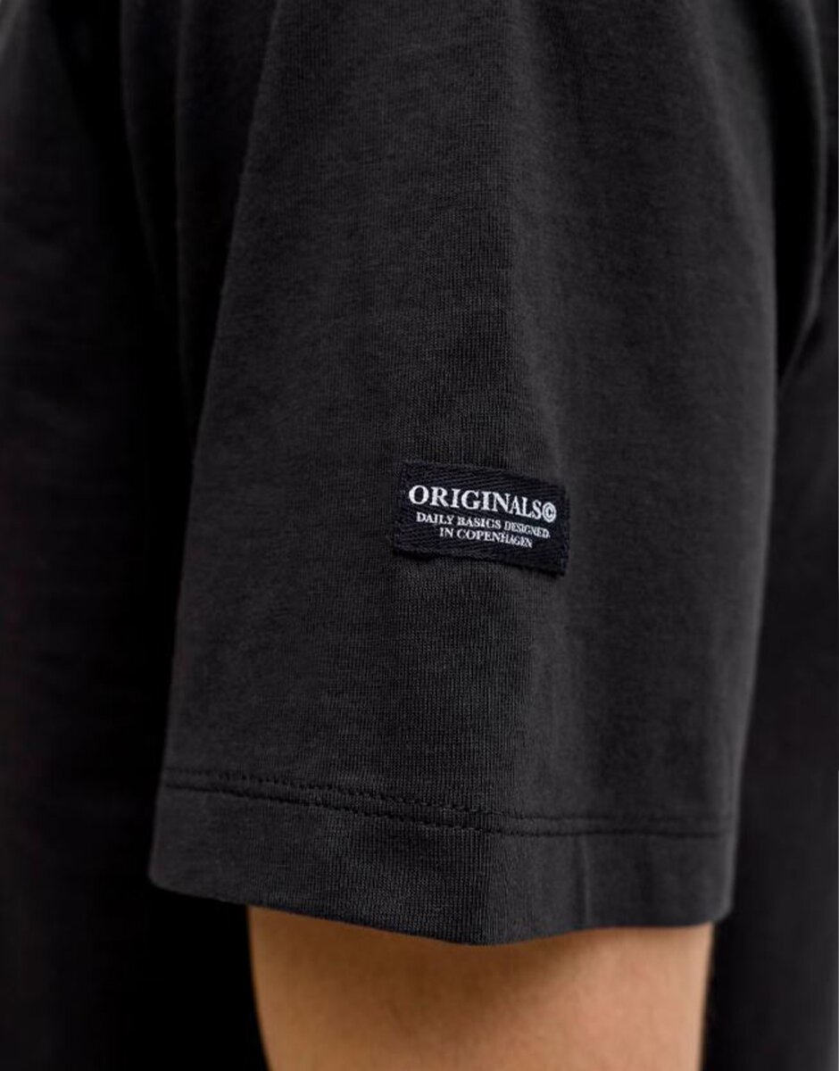 Jack & Jones Jorcatskills Square Branding Tee SSCN LN Black