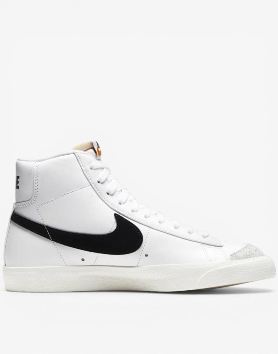 Nike Blazer Mid 77 Shoes White