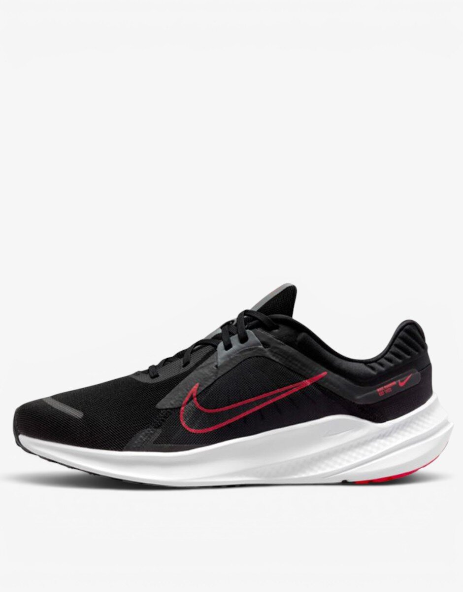 Nike Quest 5 Black/Smoke Grey