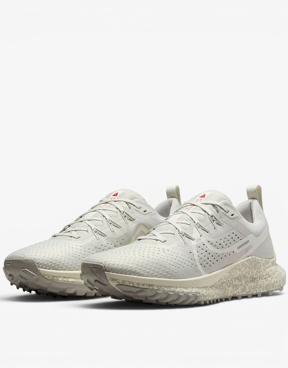 Nike React Pegasus Trail 4 Give Her Flowers White/Gray