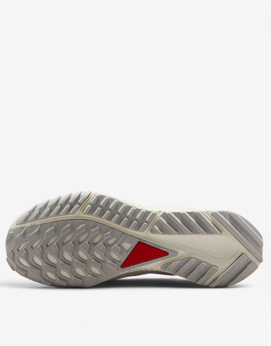 Nike React Pegasus Trail 4 Give Her Flowers White/Gray