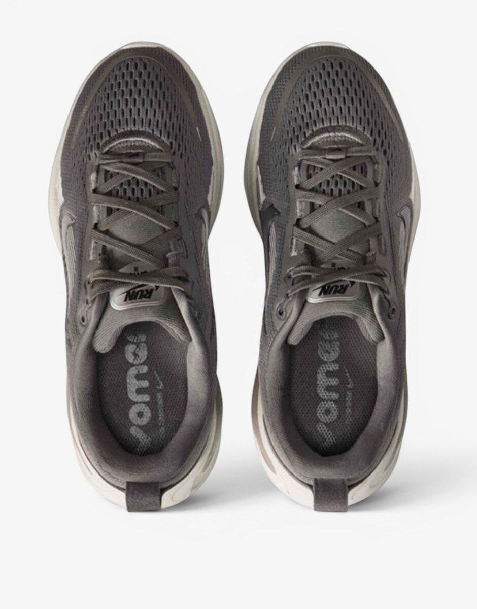 Nike Vomero 18 GS Gray