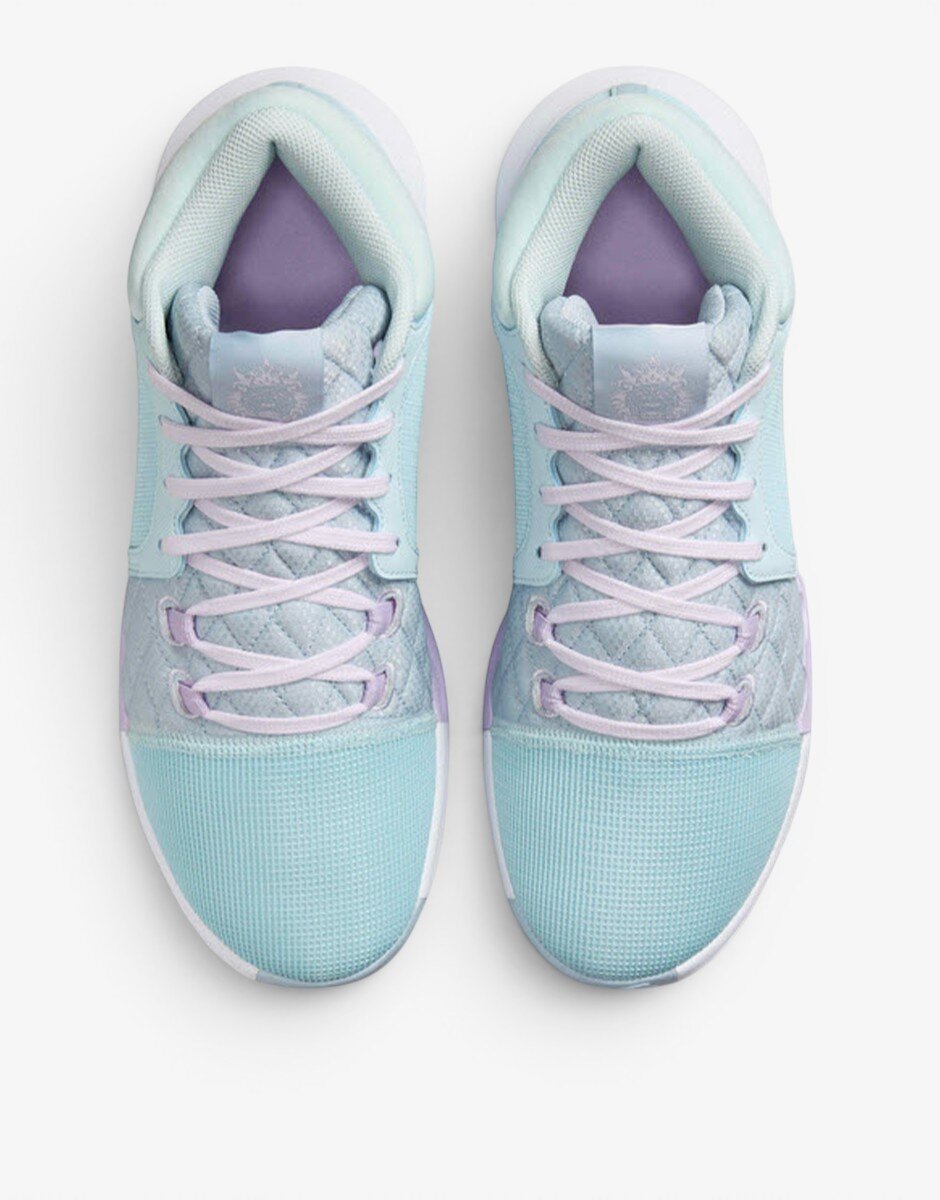 Nike x LeBron Witness 8 Glacier Blue/White