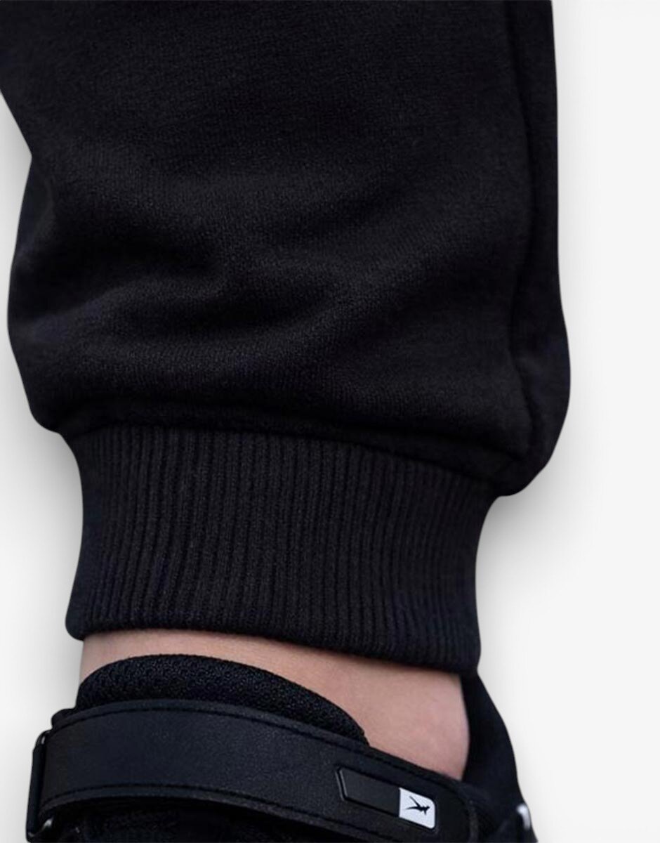 Puma Essentials+ Mid 90's Fleece Sweatpants Black