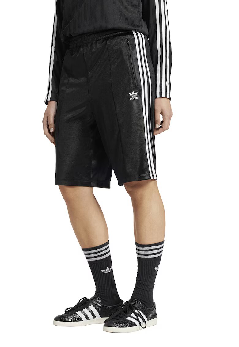 adidas Originals Бермуди Firebird с джобове с цип - Бял/Черен
