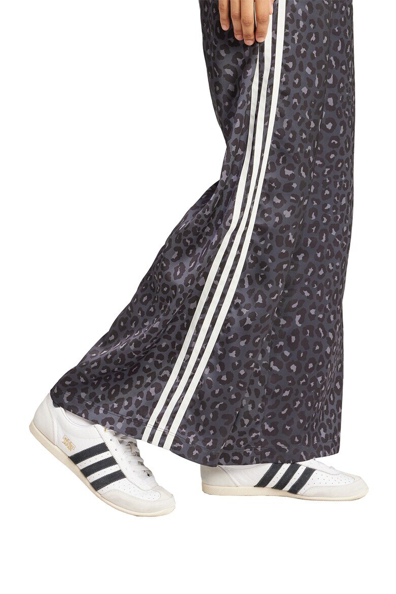 adidas Originals Разкорен панталон с висока талия Бял/Черен/Tъмносив
