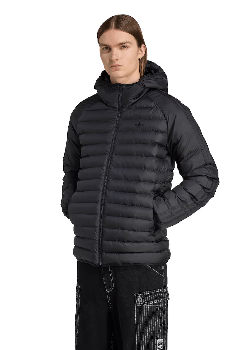 adidas Originals Слим зимно яке с олекотен дизайн