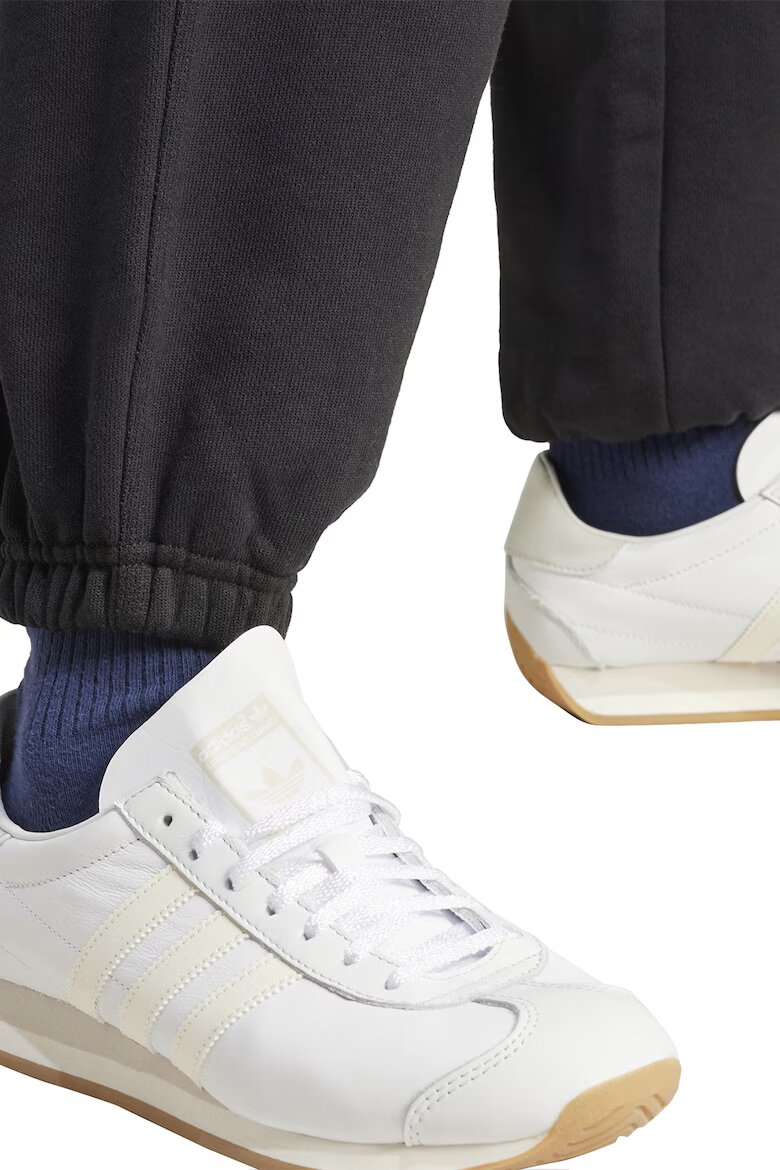 adidas Originals Спортен панталон Essentials със свободна кройка Бял/Антрацитно сиво