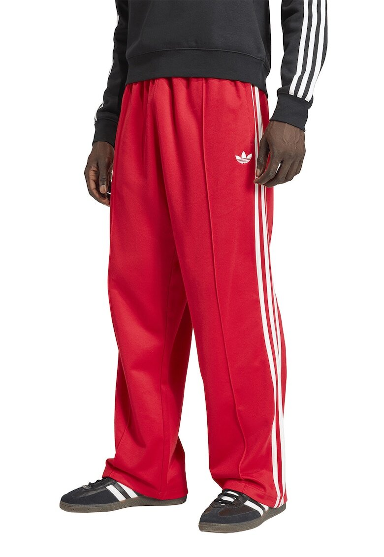 adidas Originals Спортен панталон с лого - Аленочервен