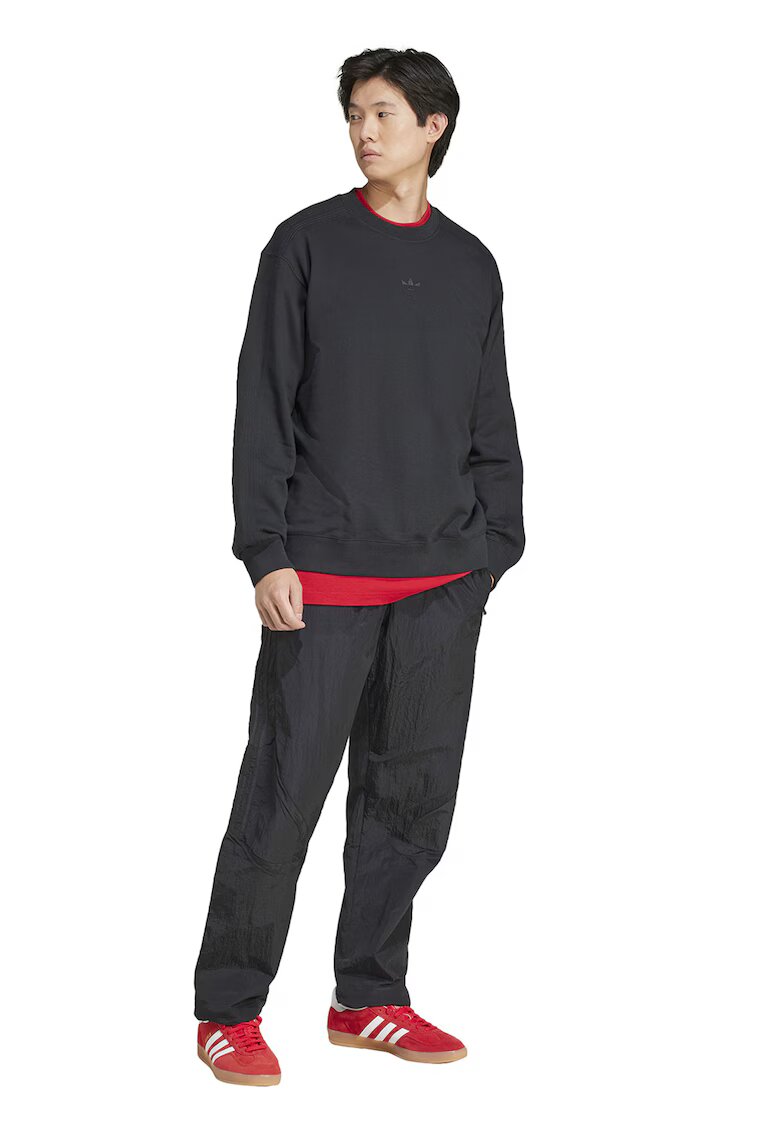 adidas Originals Свободен суитшърт Essentials с лого - Черен