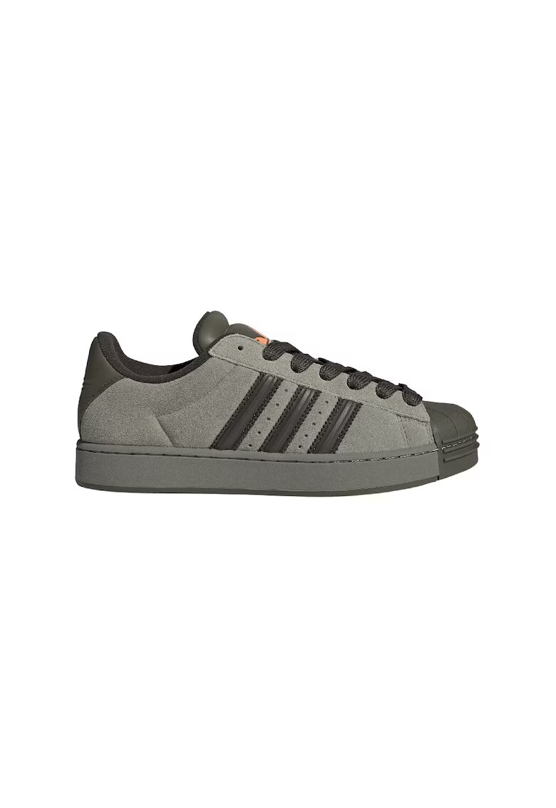 adidas Originals Велурени спортни обувки Superstar St - Избеляло черно/Бледо каки