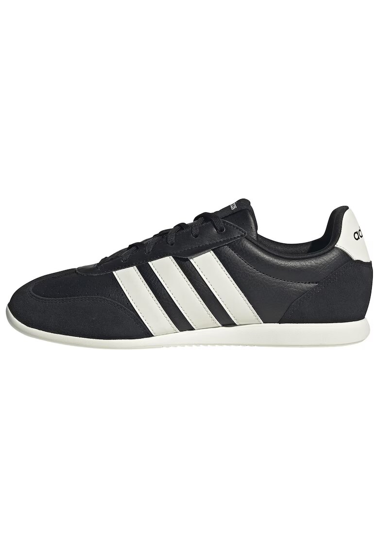 adidas Спортни обувки Barreda Lo HQ7382
