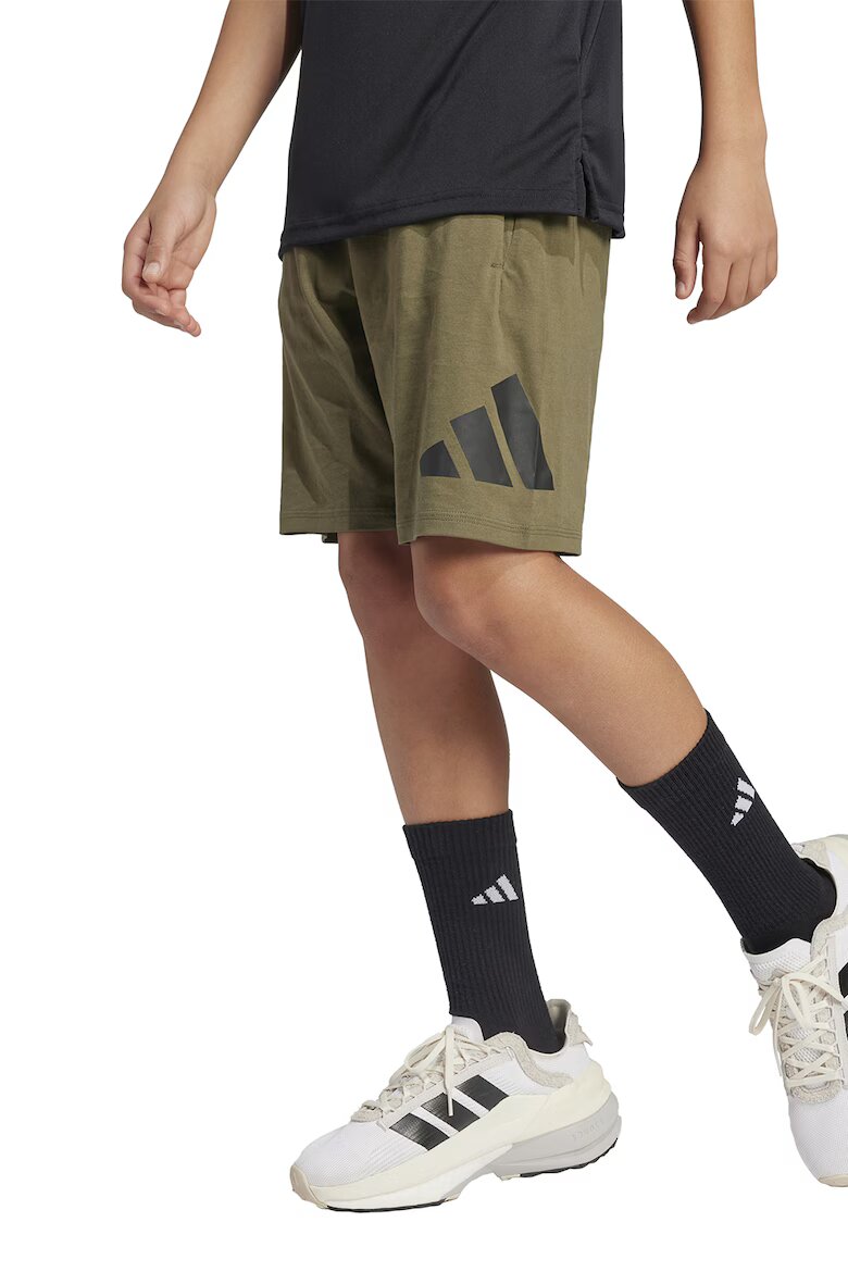 adidas Sportswear Бермуди с лого Черен/Маслинено зелено
