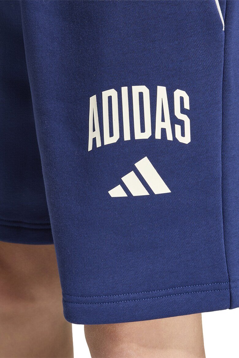 adidas Sportswear Къс панталон с лого Бял/Тъмносин