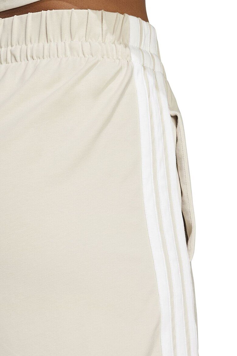 adidas Sportswear Шорти с джобове встрани Бледозелен