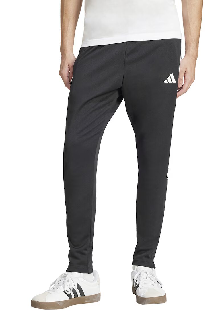 adidas Sportswear Скосен спортен панталон Tiro с лого встрани - Бял/Черен