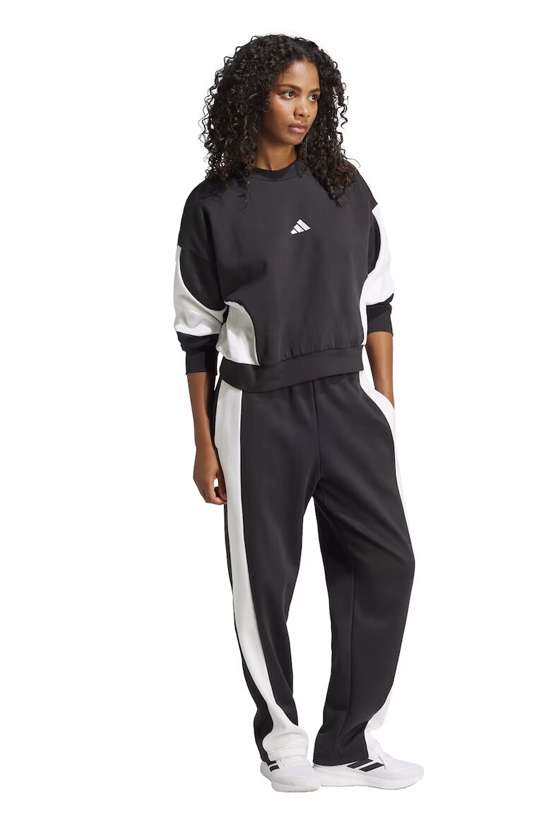 adidas Sportswear Спортен екип Laziday с контрастни панели Черен/Бял