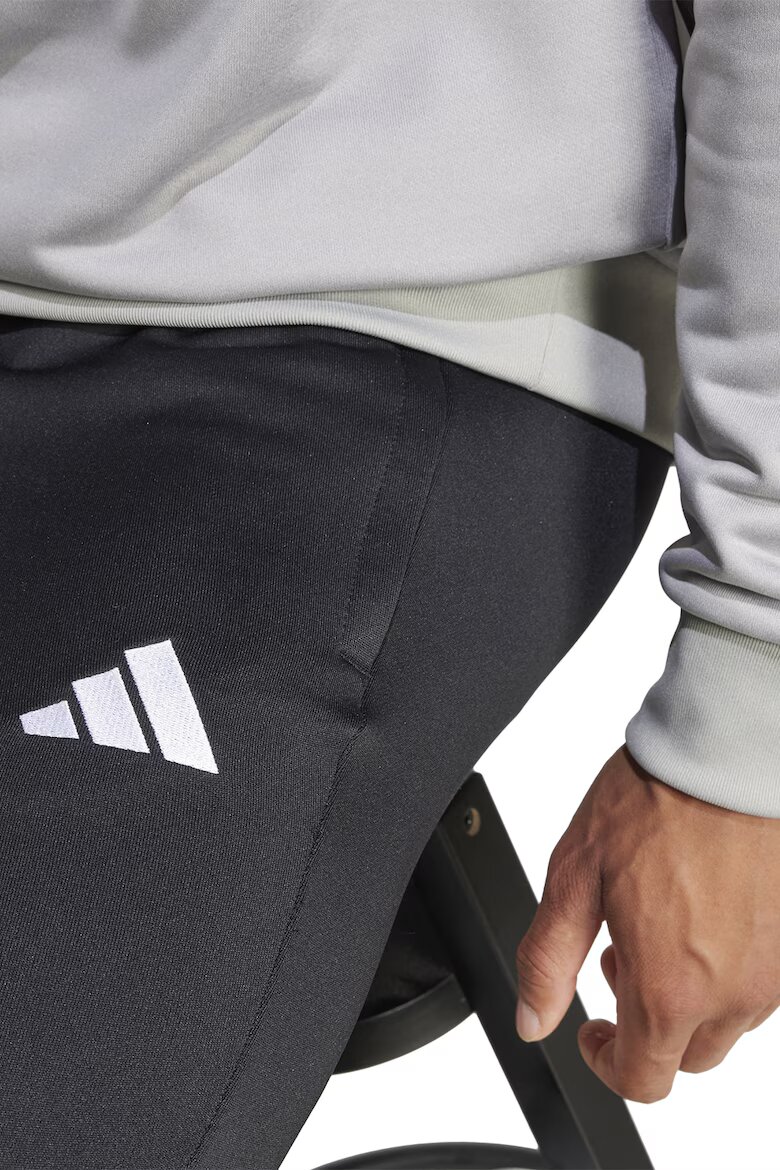 adidas Sportswear Спортен екип с лого Черен/Светло сив