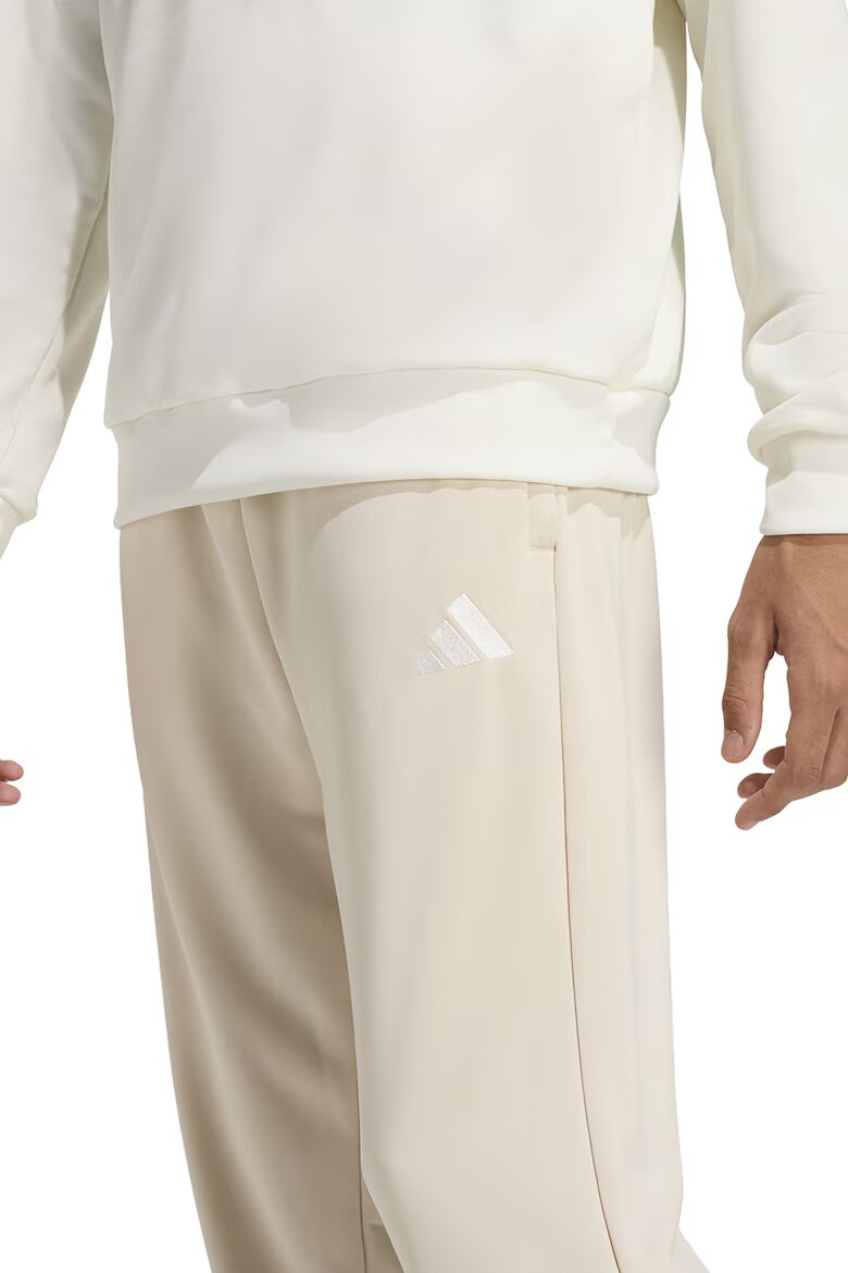adidas Sportswear Спортен екип с лого Мръснобял