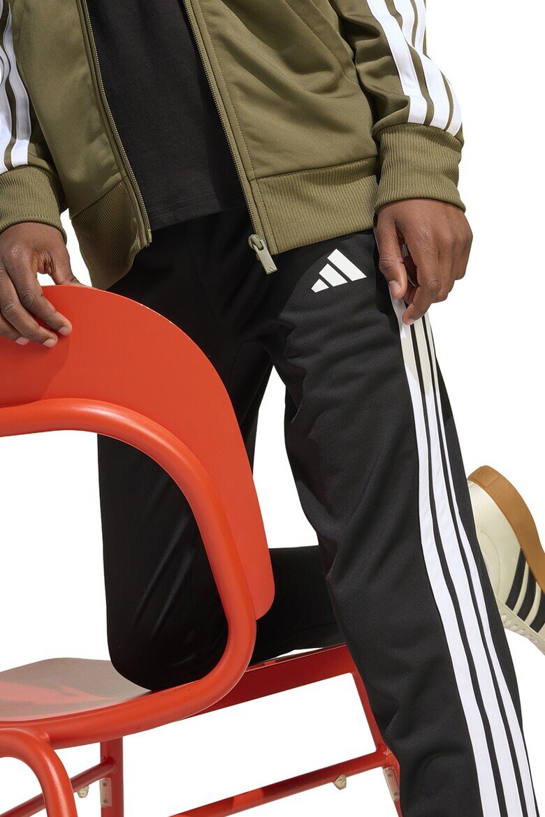 adidas Sportswear Спортен екип Tiberio с цип и лого Бял/Черен/Маслинено зелено