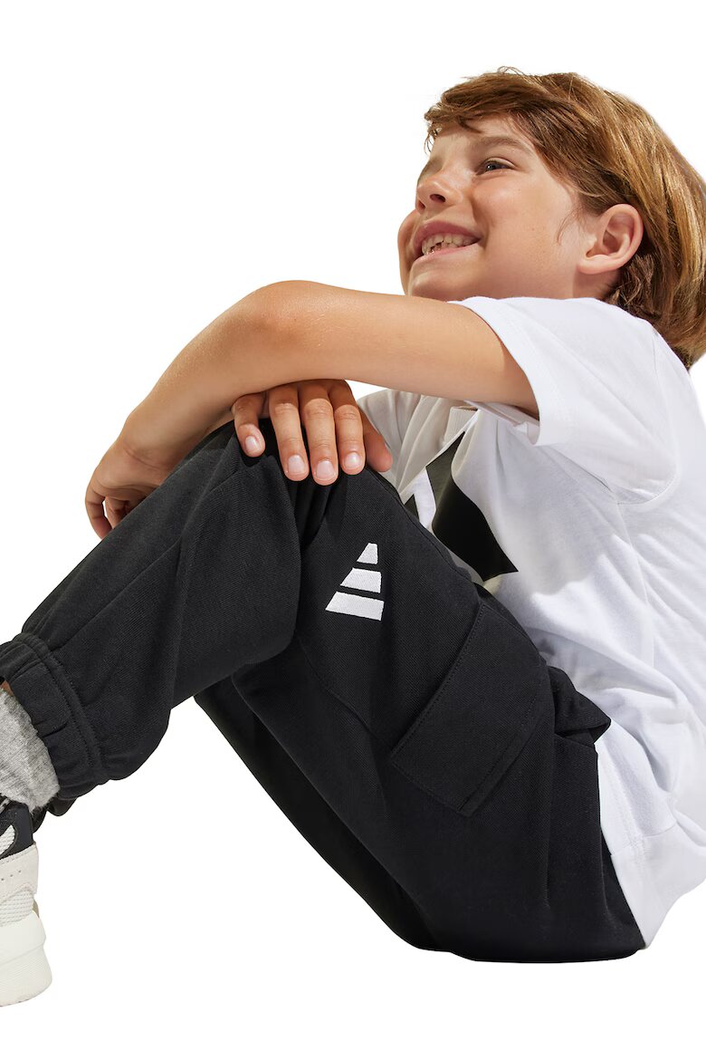 adidas Sportswear Спортен панталон с връзка и джобове Черен/Бял