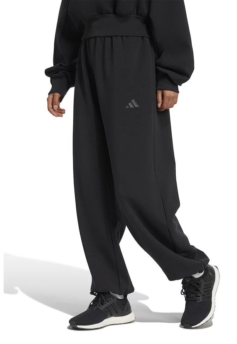 adidas Sportswear Спортен панталон Soft Lux