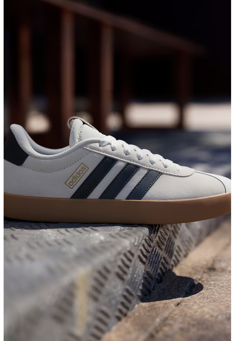 adidas Sportswear Спортни обувки VL Court 3.0 от кожа и велур - Избеляло черно/Карамел/Мръснобял