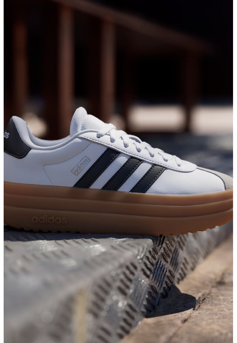 adidas Sportswear Спортни обувки VL Court Bold от еко кожа - Светло сив/Избеляло черно/Карамел