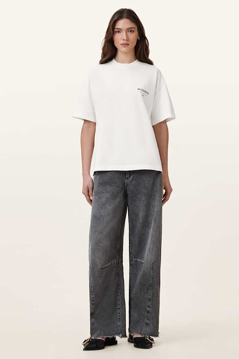 AllSaints Уголемена тениска Underground Etta Tee Бял