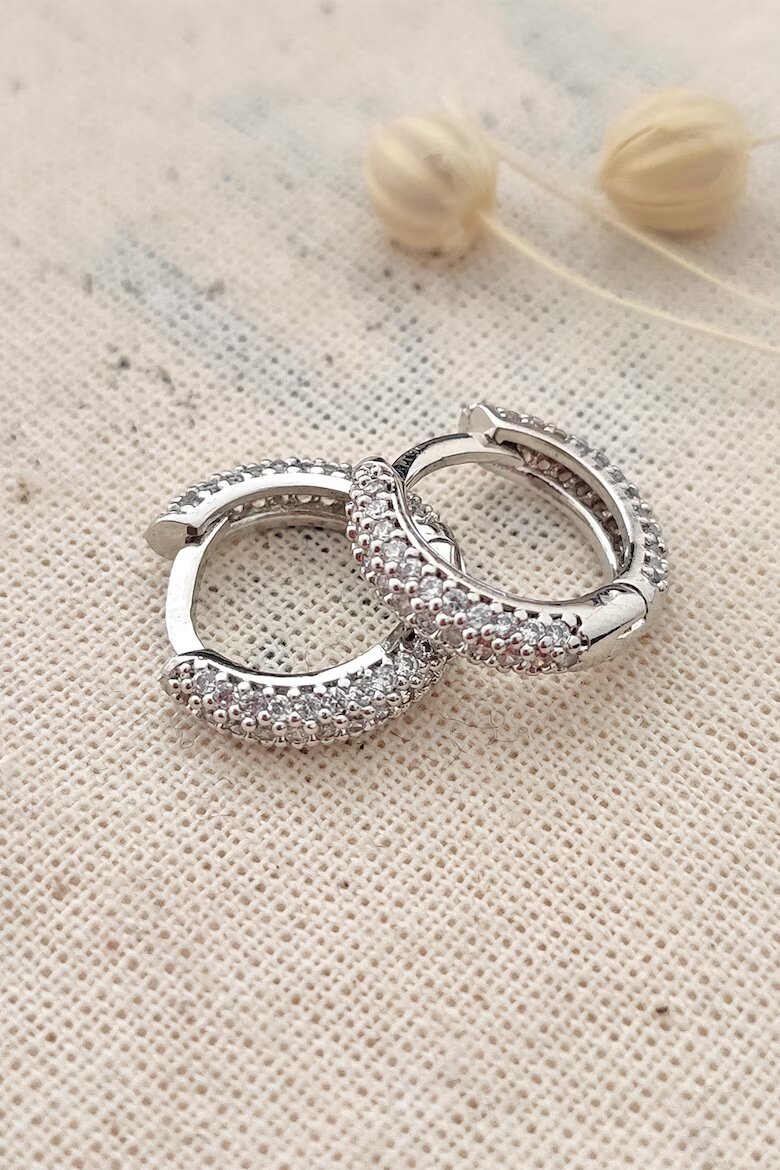 Atelier Miu Обеци тип халки с циркони
