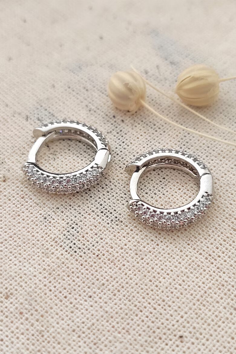 Atelier Miu Обеци тип халки с циркони