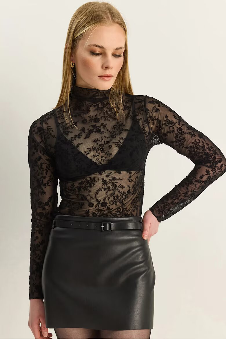 Bianco Lucci Дамска блуза Floral Slim Fit черна текстил