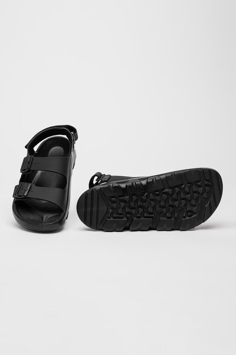 Birkenstock Сандали Mogami Terra с каишка с тока Черен
